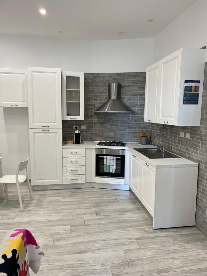 Elvis Home Салерно Екстериор снимка